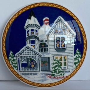 Mikasa Victorian Holiday Round Porcelain 5" Trinket Box Discontinued EUC Winter